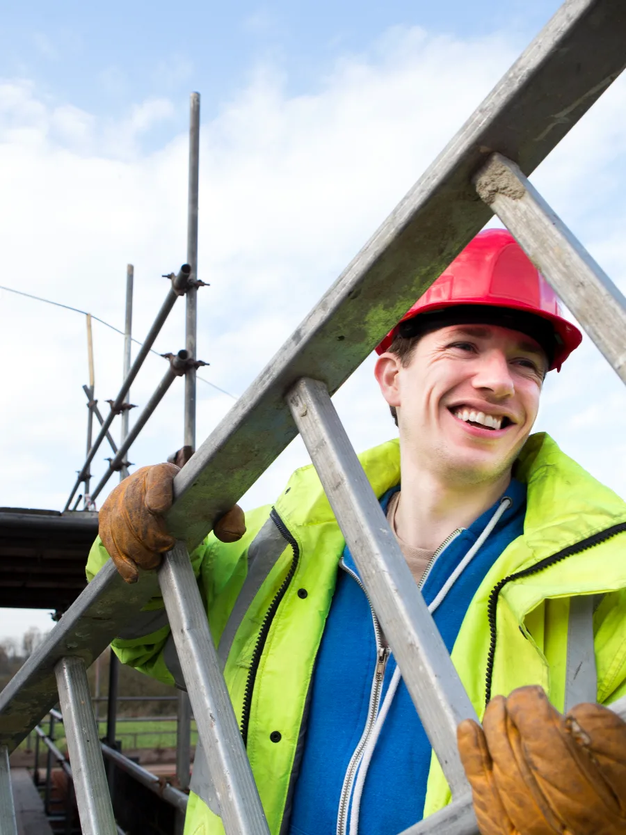An Oakcrest roofer at work